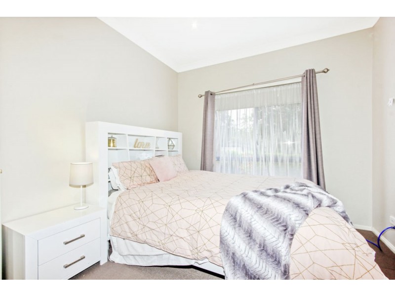 11 Silky Oak Drive, Brookwater QLD 4300