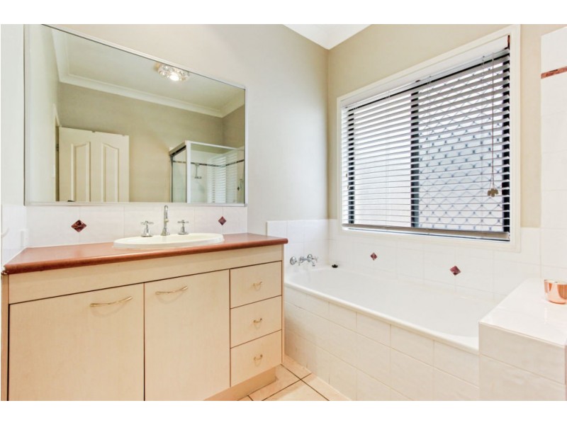 11 Silky Oak Drive, Brookwater QLD 4300