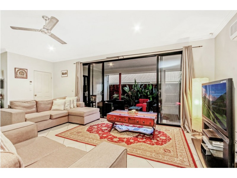 76 Sanctuary Drive, Forest Lake QLD 4078