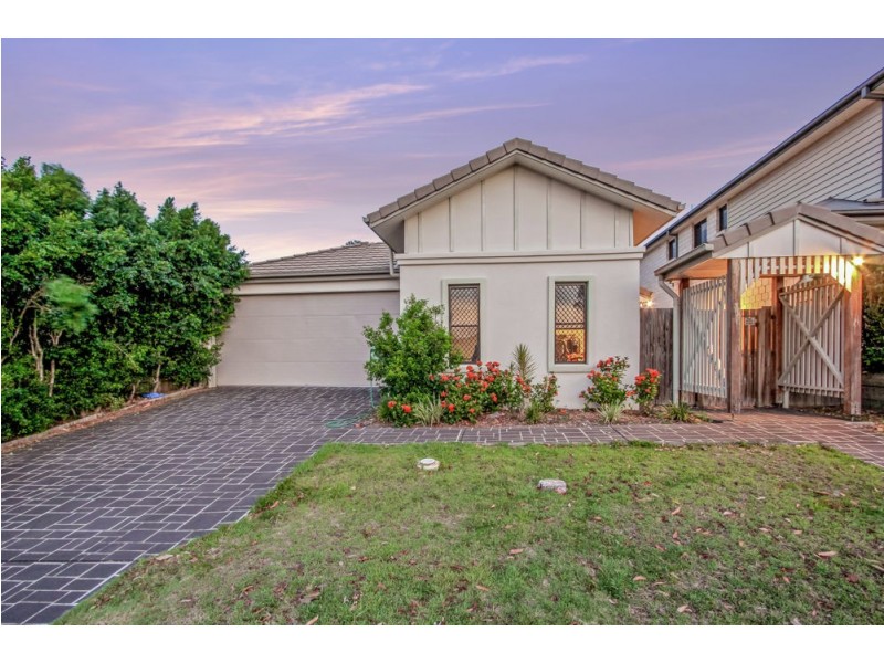 76 Sanctuary Drive, Forest Lake QLD 4078