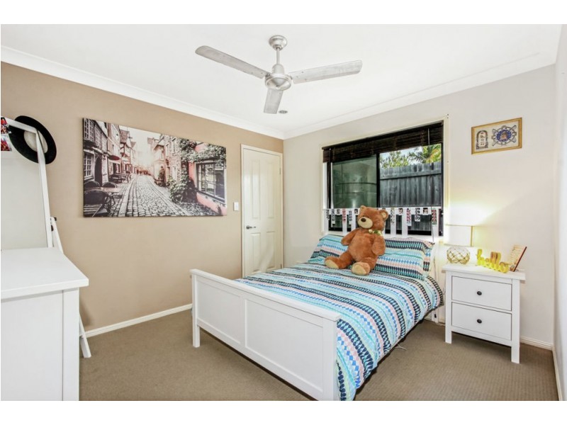 76 Sanctuary Drive, Forest Lake QLD 4078