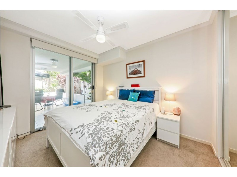 31/95 Clarence Road, Indooroopilly QLD 4068