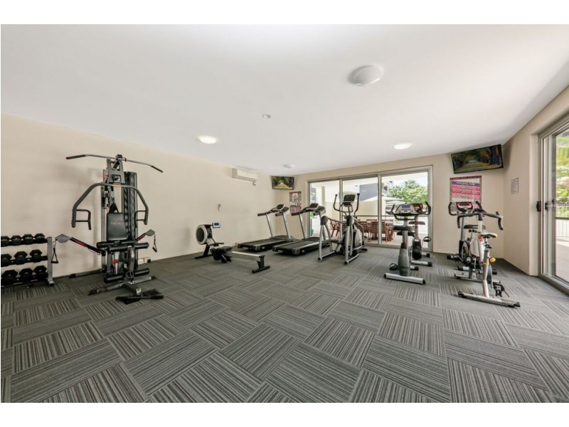 31/95 Clarence Road, Indooroopilly QLD 4068