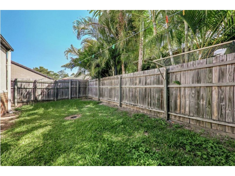 6 Merganser Place, Forest Lake QLD 4078