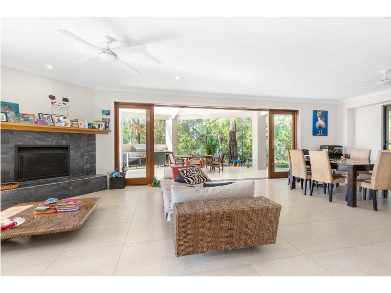 50 Ruth Miller Close, Fig Tree Pocket QLD 4069