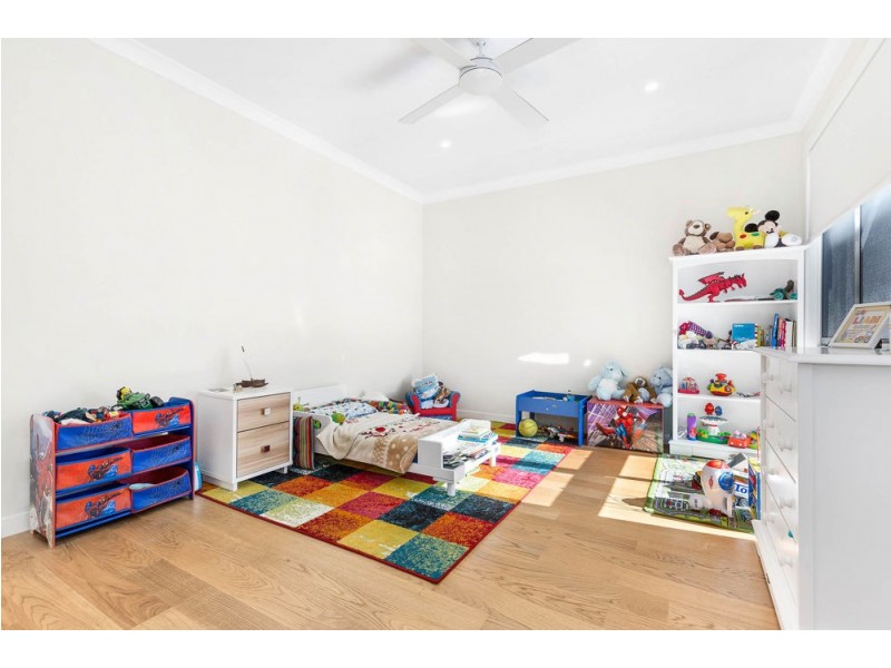 50 Ruth Miller Close, Fig Tree Pocket QLD 4069