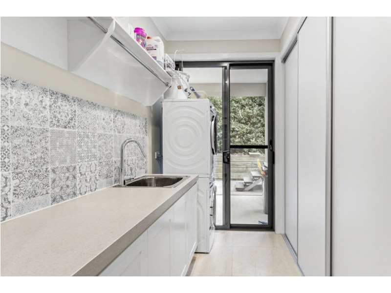 50 Ruth Miller Close, Fig Tree Pocket QLD 4069