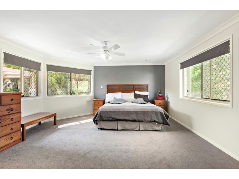 52 Glorious Way, Forest Lake QLD 4078