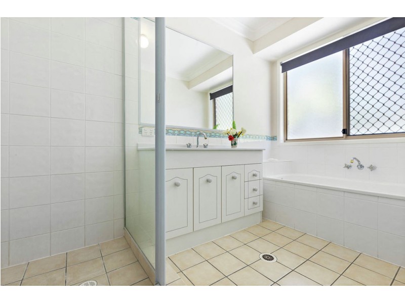 52 Glorious Way, Forest Lake QLD 4078