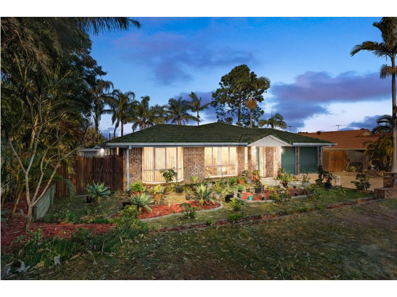 17 Cobaki Place, Forest Lake QLD 4078