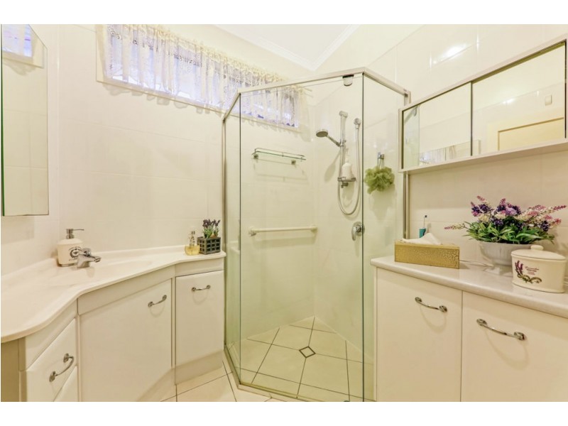 18 Clem Street, Brassall QLD 4305