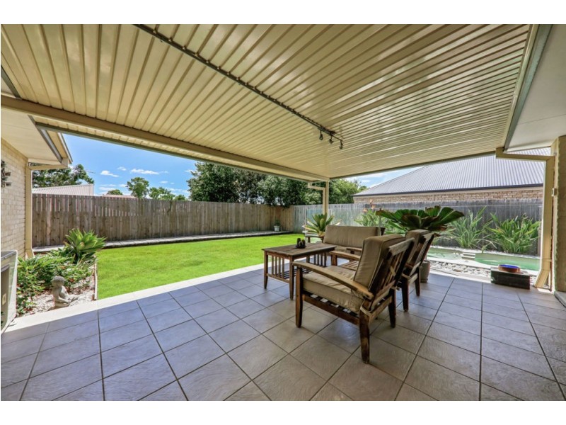19 Jezabel Drive, Springfield Lakes QLD 4300