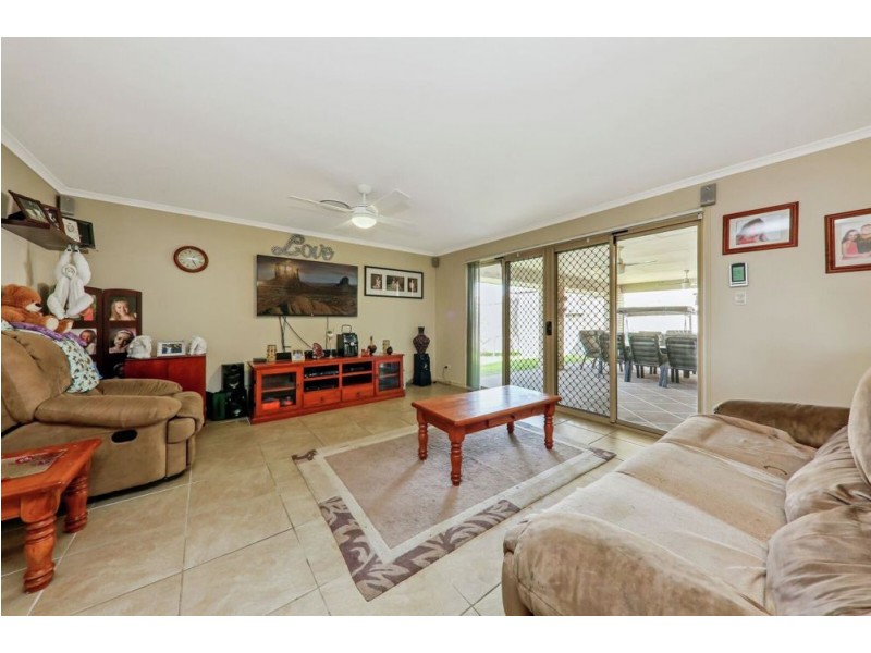 12 Earlwood Court, Raceview QLD 4305