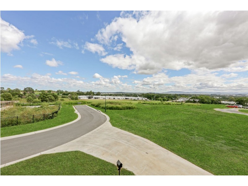 35 Castamore Way, Richlands QLD 4077