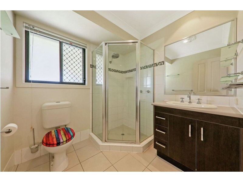 27 Easy Street, Loganholme QLD 4129