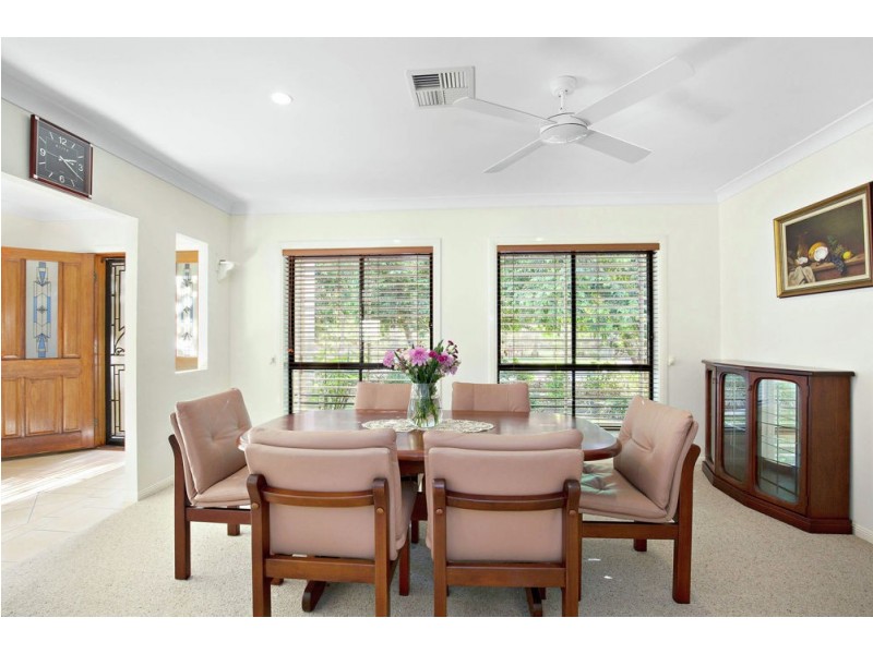 18 Mount Archer Road, Parkinson QLD 4115