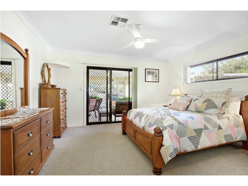 18 Mount Archer Road, Parkinson QLD 4115