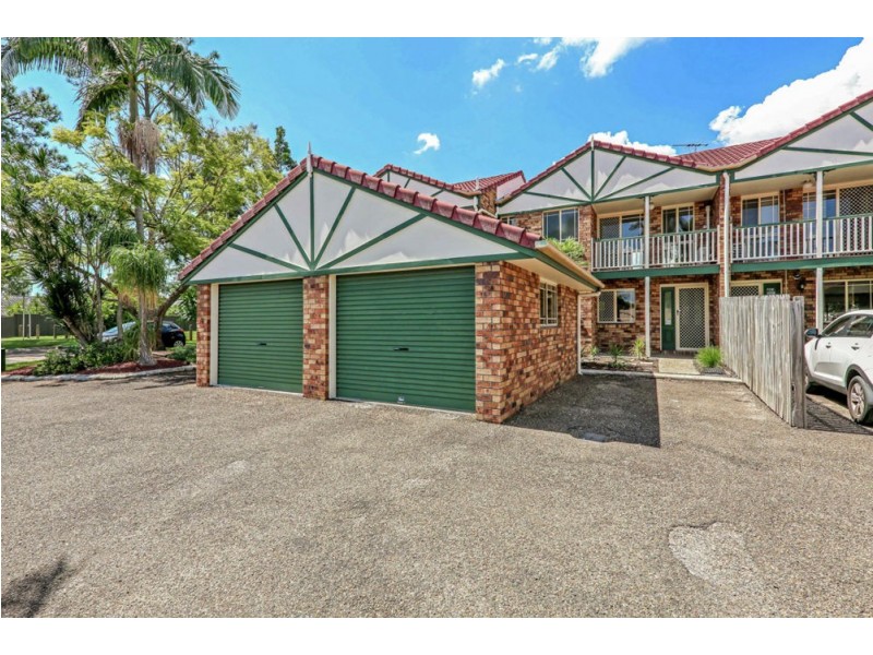 2/11 Jimbour Close, Forest Lake QLD 4078