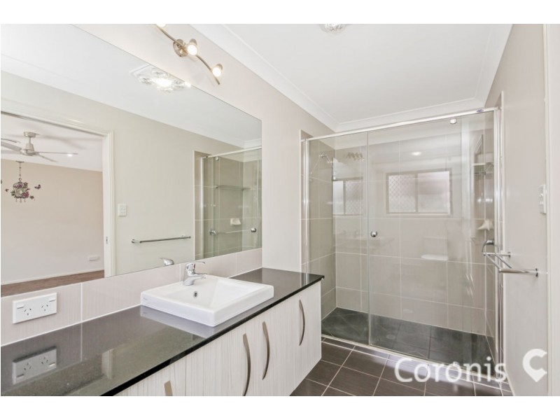 32 Giancarlo Crescent, Doolandella QLD 4077