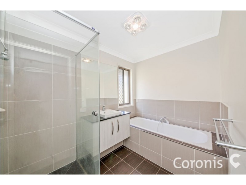 32 Giancarlo Crescent, Doolandella QLD 4077
