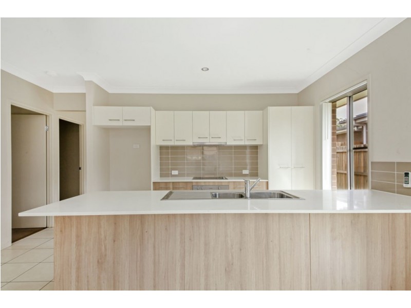 6 Radmila Court, Bellbird Park QLD 4300