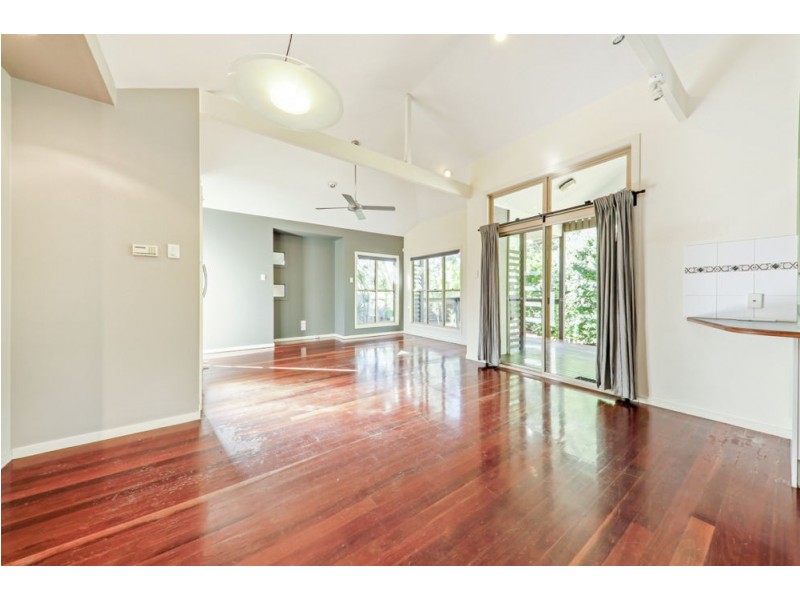 21 Teasel Crescent, Forest Lake QLD 4078