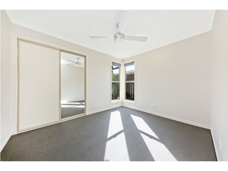 21 Teasel Crescent, Forest Lake QLD 4078