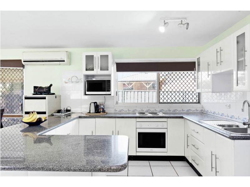 3 Fassifern Street, Durack QLD 4077