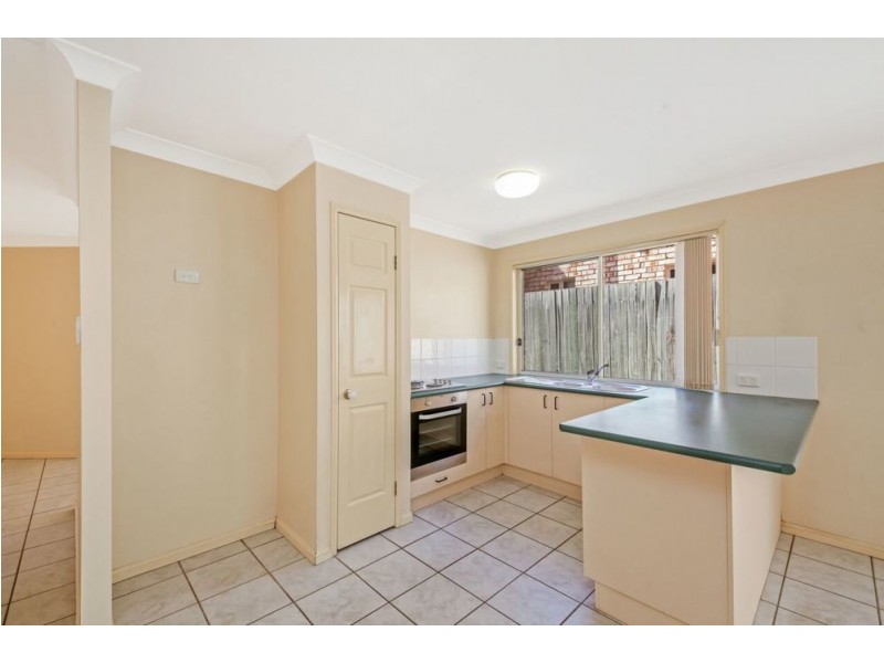 25 St James Street, Forest Lake QLD 4078