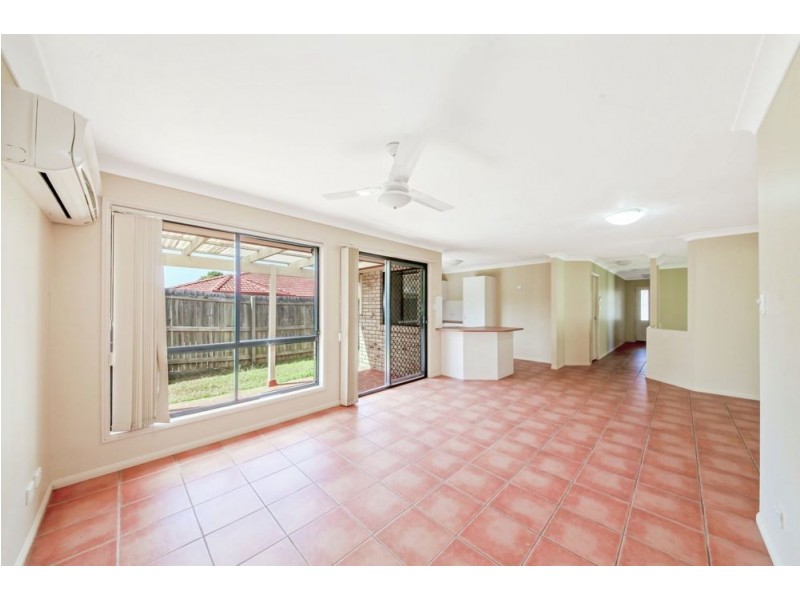 20 Moran Crescent, Forest Lake QLD 4078