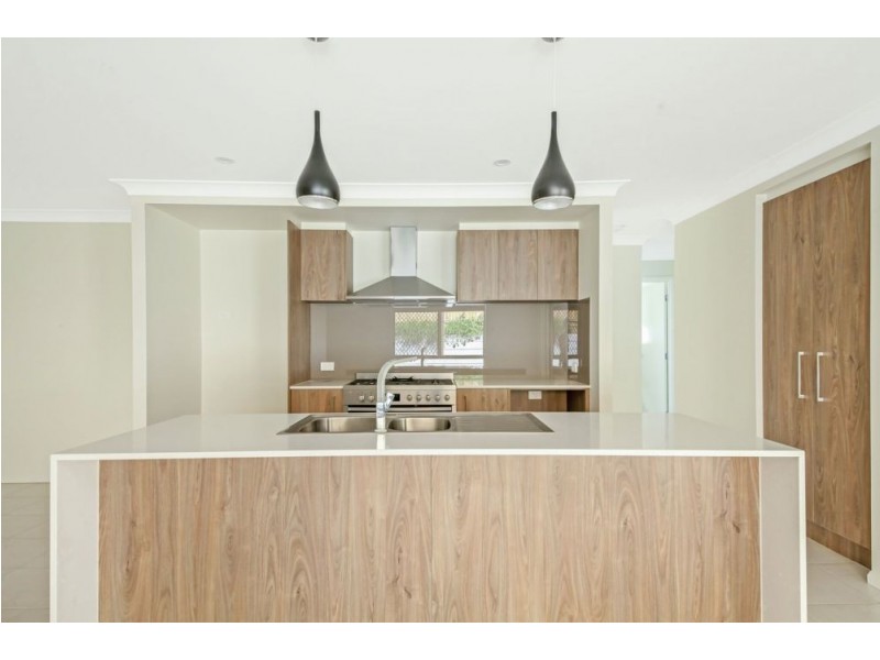 12 Barrisdale Street, Heathwood QLD 4110