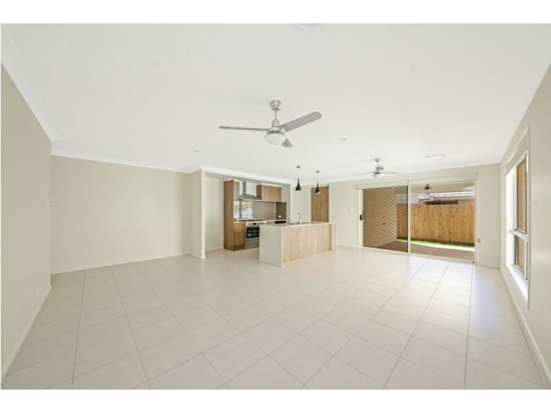 12 Barrisdale Street, Heathwood QLD 4110