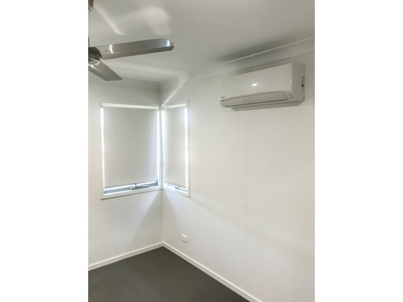 10 William Bay Court, South Ripley QLD 4306