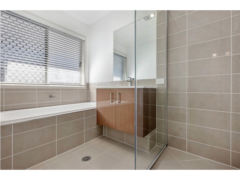 38 St Marys Close, Doolandella QLD 4077