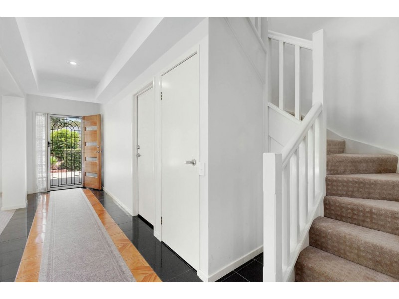 25 Toorak Place, Forest Lake QLD 4078