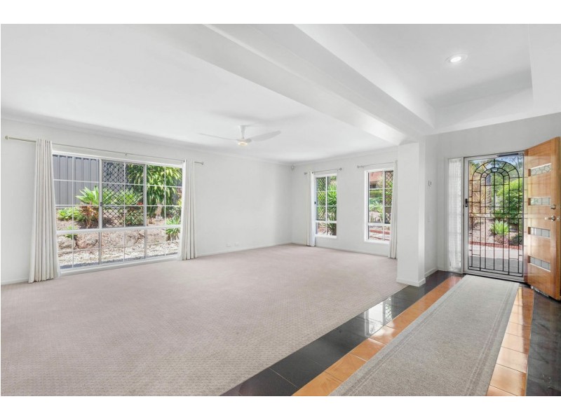 25 Toorak Place, Forest Lake QLD 4078