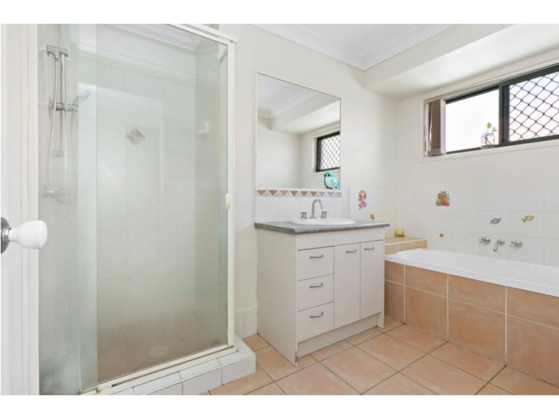 62 Talisker Place, Parkinson QLD 4115