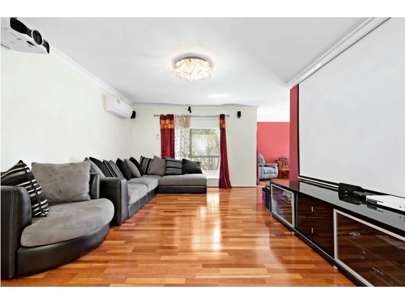 62 Talisker Place, Parkinson QLD 4115