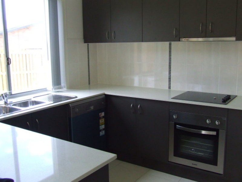 3 Alexandra Street, Brassall QLD 4305