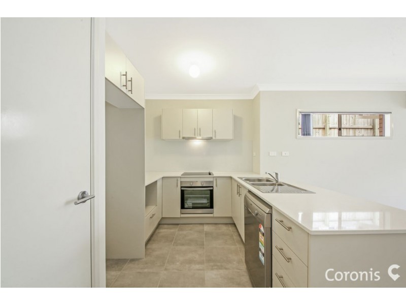 16 Fraser Street, Springfield Lakes QLD 4300