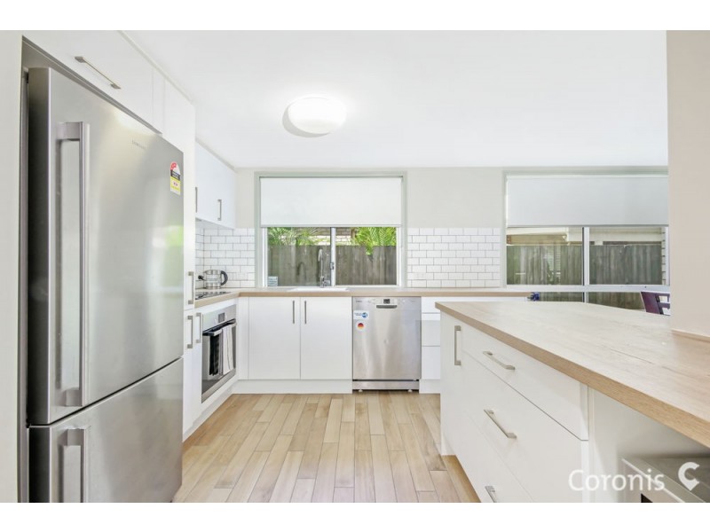 22 Glasshouse Crescent, Forest Lake QLD 4078