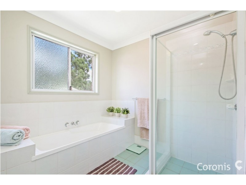 22 Glasshouse Crescent, Forest Lake QLD 4078