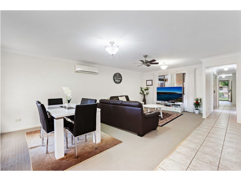 42 Freshwater Circuit, Forest Lake QLD 4078