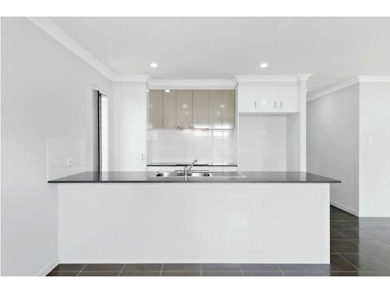 22 Latham Street, Yarrabilba QLD 4207