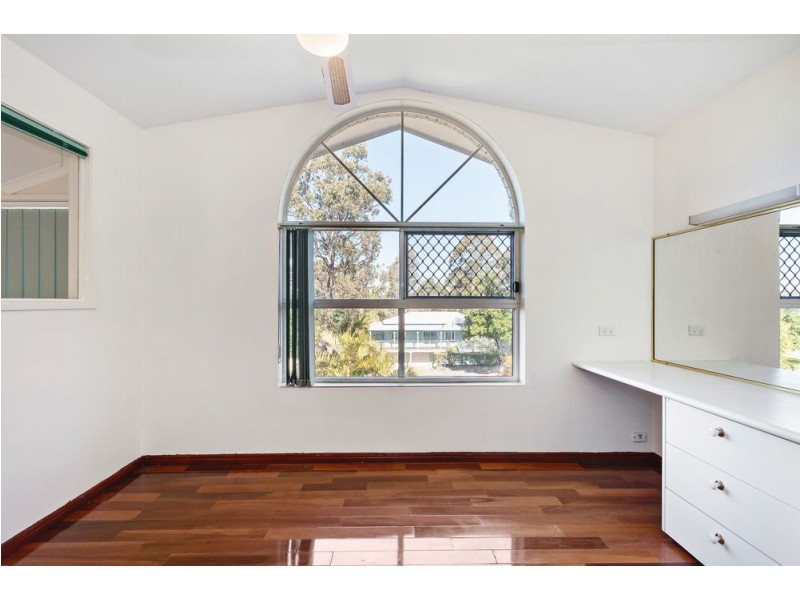 7 Lawson Place, Forest Lake QLD 4078