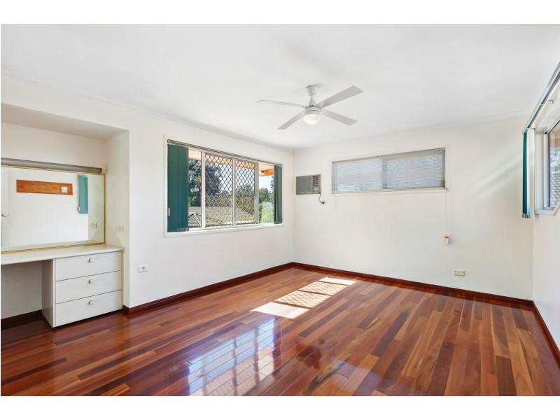 7 Lawson Place, Forest Lake QLD 4078