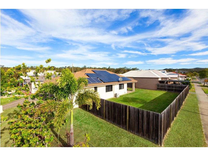 3 Hillsborough Place, Springfield Lakes QLD 4300
