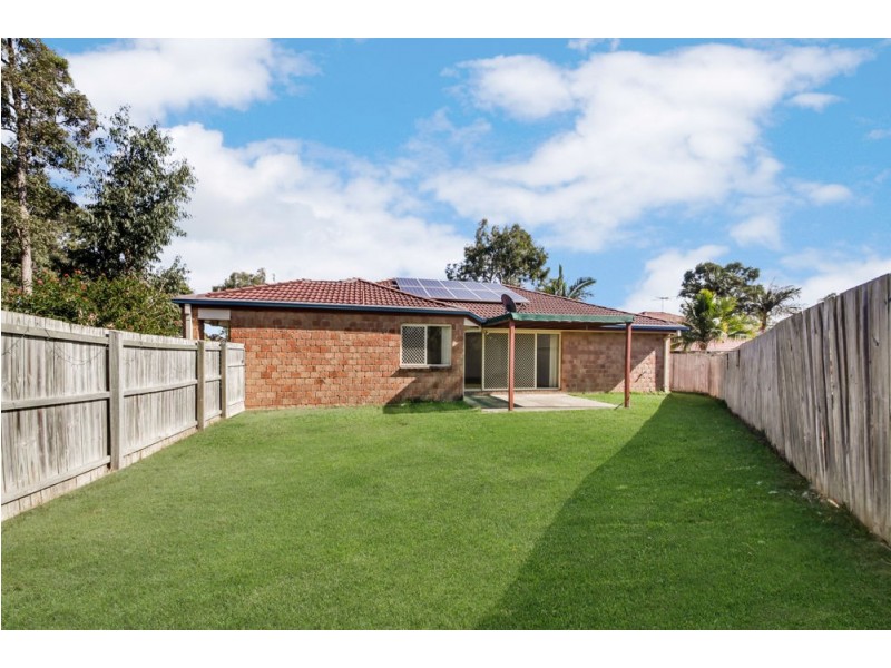 1 Mannix Place, Forest Lake QLD 4078