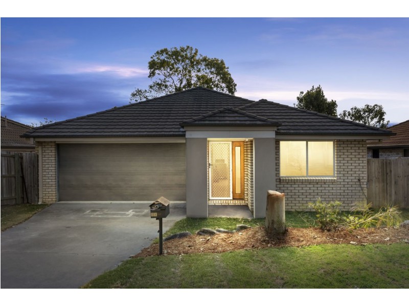 10 Nullarbor Circuit, Forest Lake QLD 4078