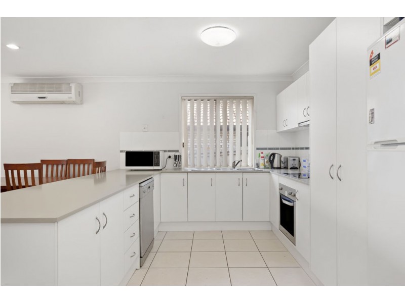 10 Nullarbor Circuit, Forest Lake QLD 4078